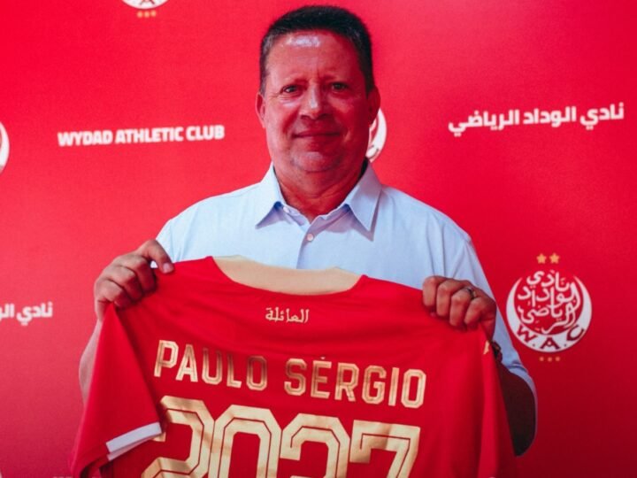 الوداد الرياضي يعلن رسميا تعيين البرتغالي باولو سيرجيو مدربا للفريق الأول